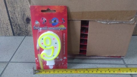 Świeczka 24szt. cyfra KROPKI ,,9''